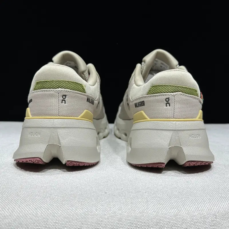 Women's Cloudrunner 2 Soft Linen Green