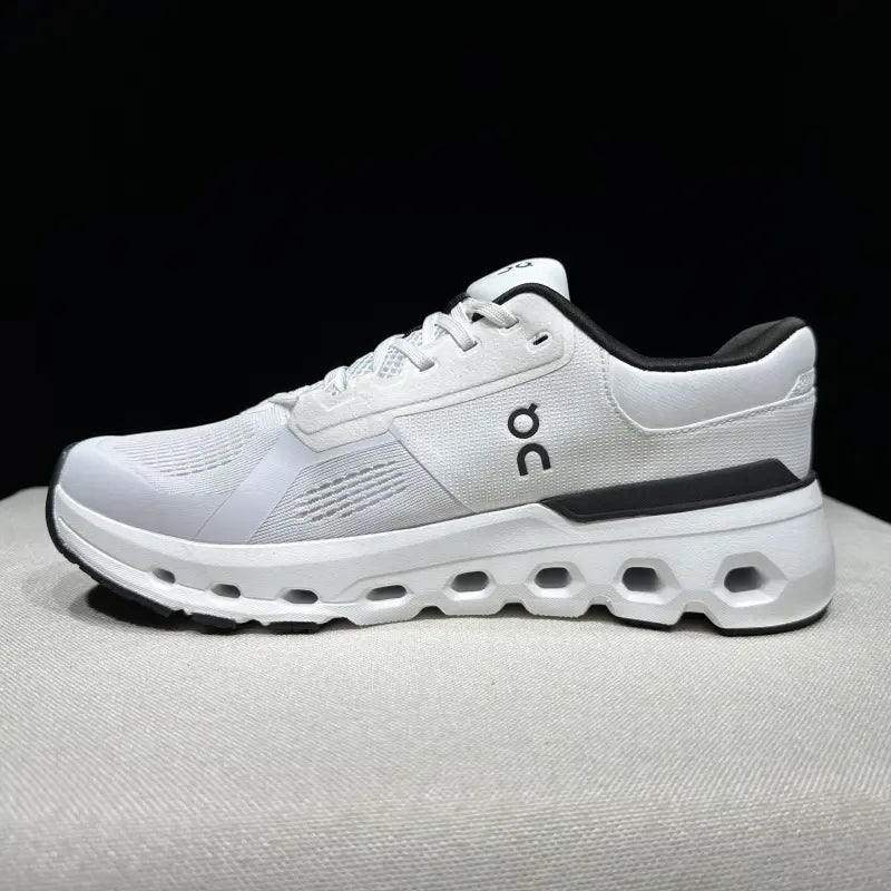 Women's Cloudrunner 2 White Black