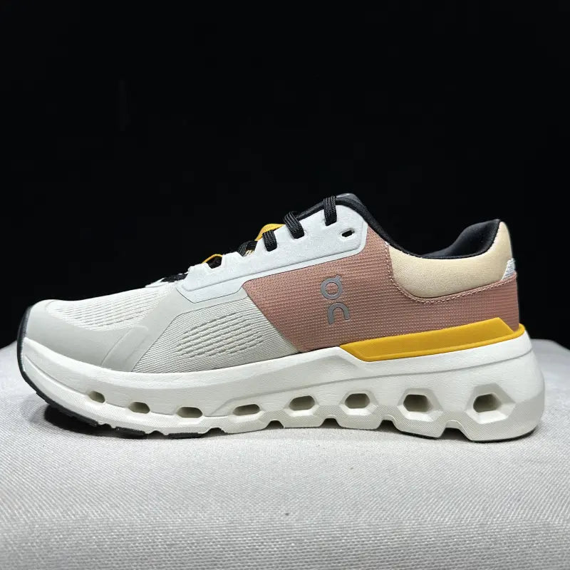 Women's Cloudrunner 2 White Brown