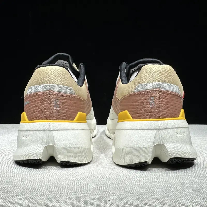 Women's Cloudrunner 2 White Brown