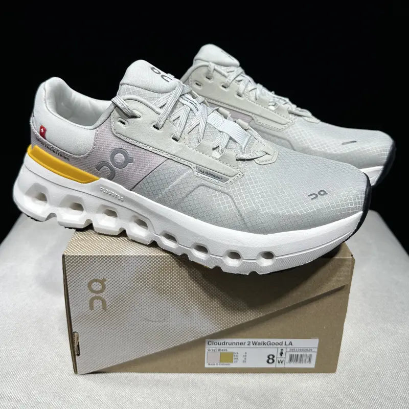 Women's Cloudrunner 2 Off-white