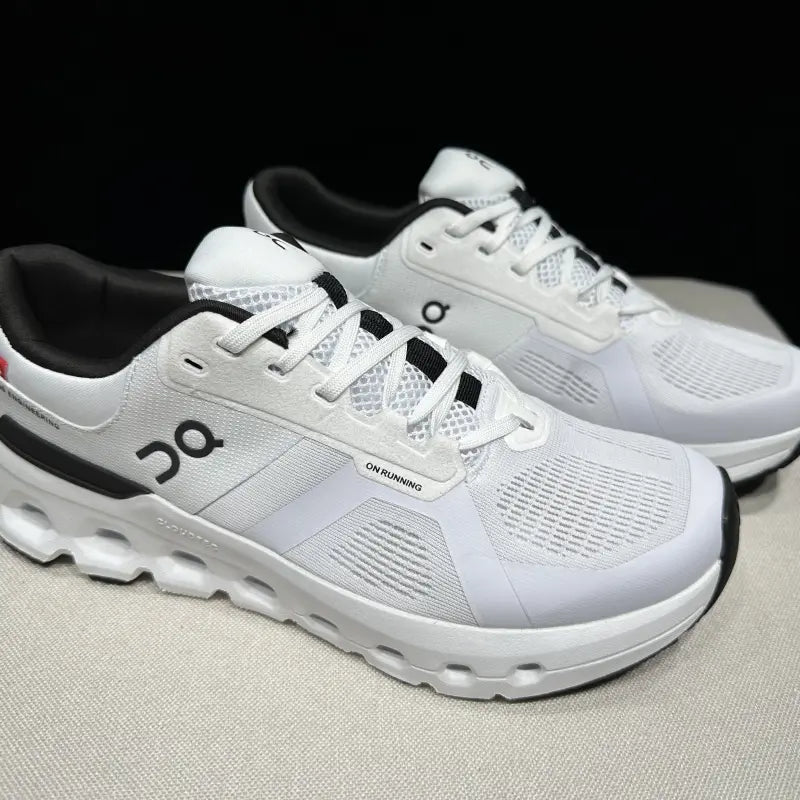 Women's Cloudrunner 2 White Black